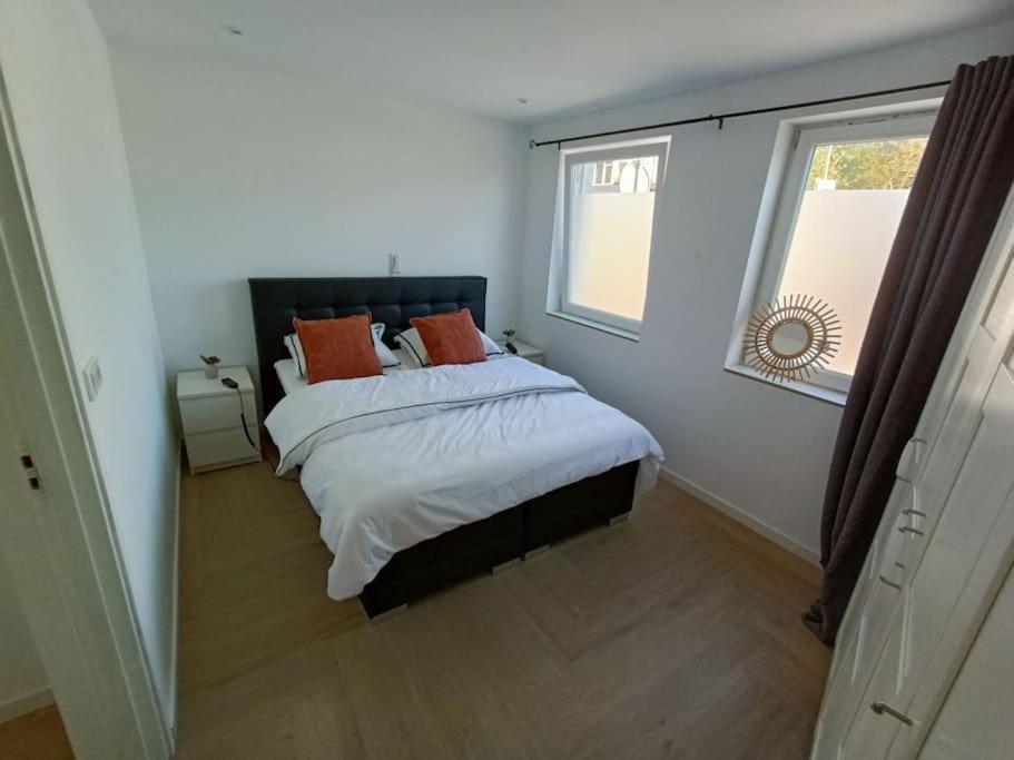 Leuk Appartement 250 Meter Van Strand En Zee! Vlissingen Esterno foto